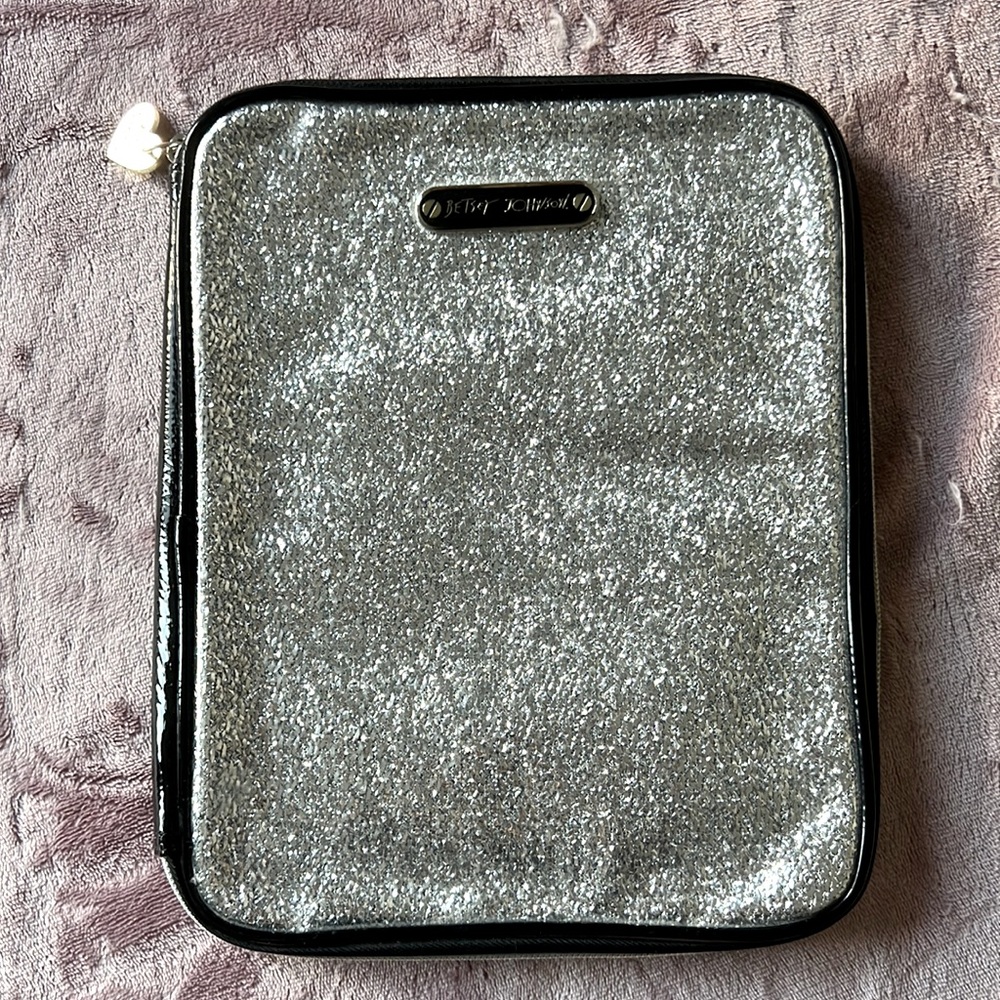 Betsey Johnson Tablet Case | Silver | Glitter | Travel